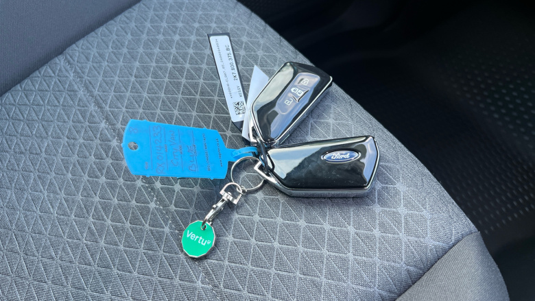 Ford Transit Connect 230 L2 Diesel 2.0 EcoBlue 102ps Limited Van